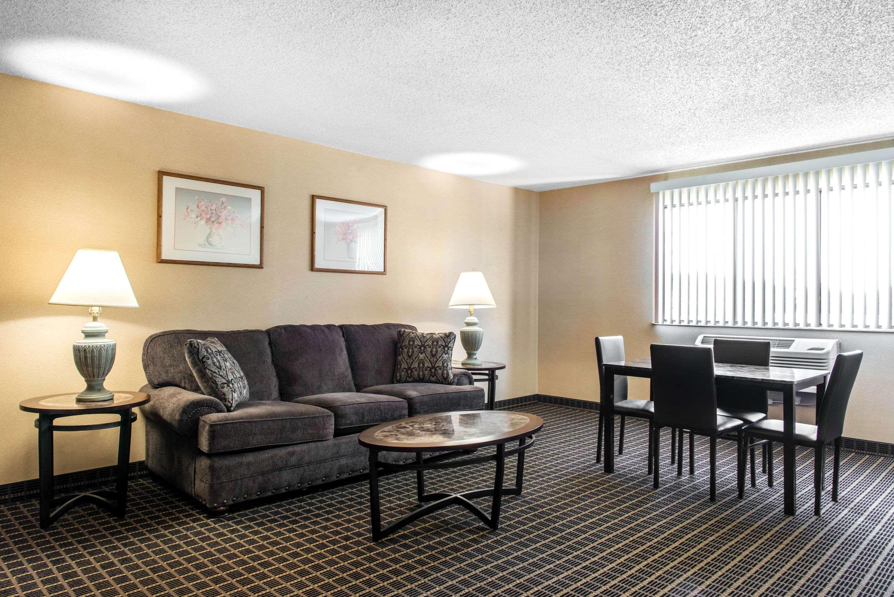 Quality Inn Meadville Dış mekan fotoğraf