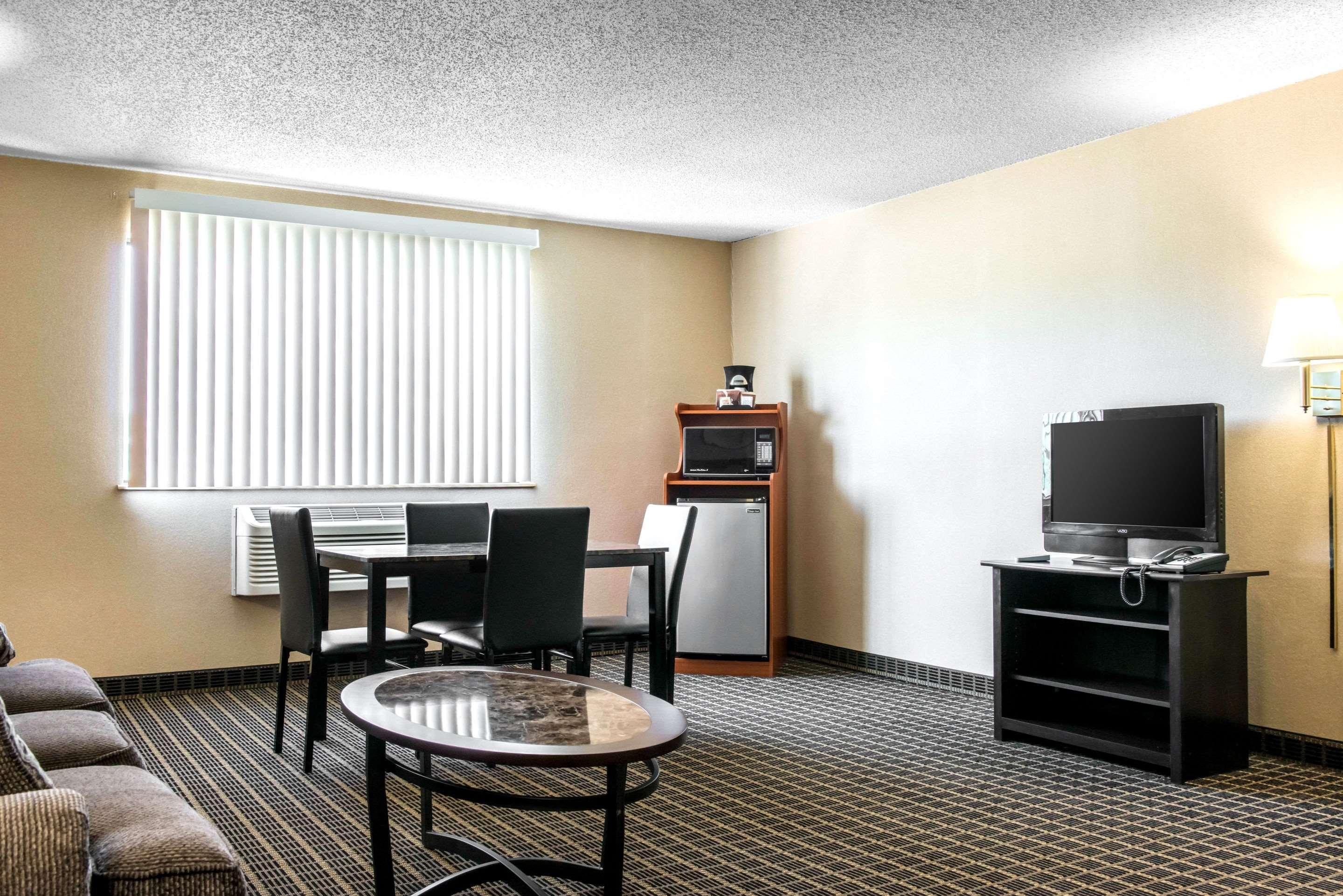 Quality Inn Meadville Dış mekan fotoğraf