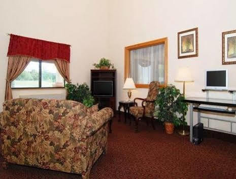 Quality Inn Meadville Dış mekan fotoğraf